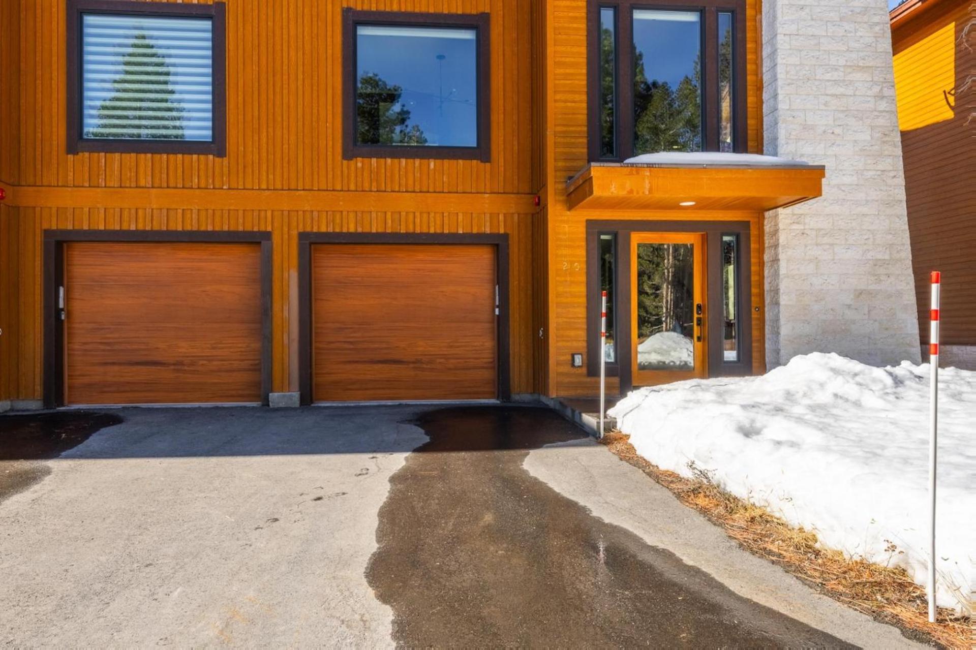 Obsidian 210 Holiday home