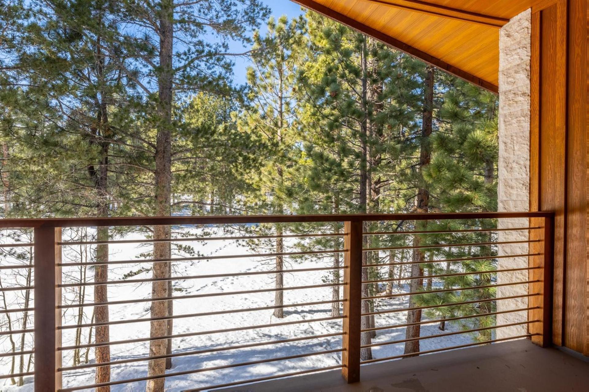 Obsidian 210 Holiday home